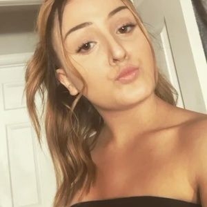 Meet your Posher, Brianna